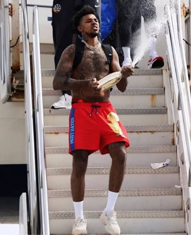 数据面板对 数据面板对